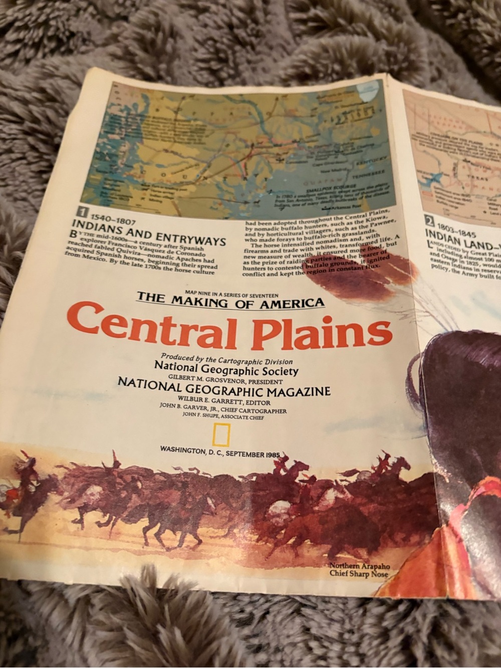 National Geographic Central Plains Cover — Red & Cream